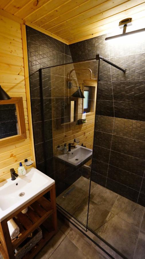 Kazbegi Spa Resort Cottages ภายนอก รูปภาพ