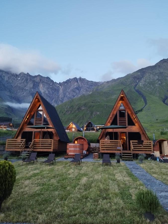 Kazbegi Spa Resort Cottages ภายนอก รูปภาพ