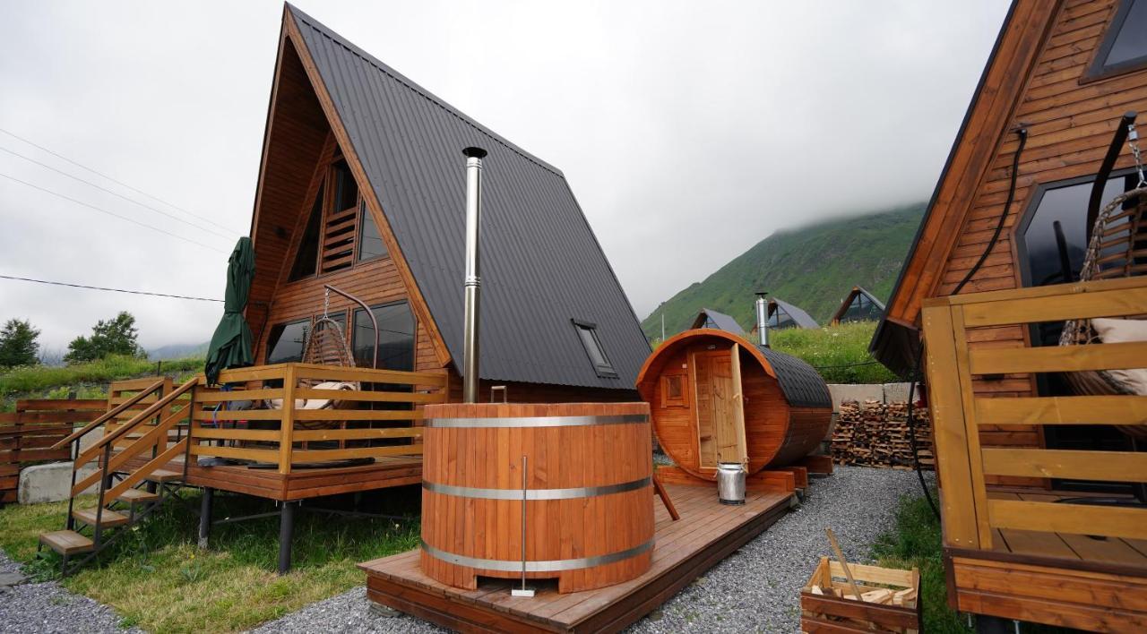 Kazbegi Spa Resort Cottages ภายนอก รูปภาพ