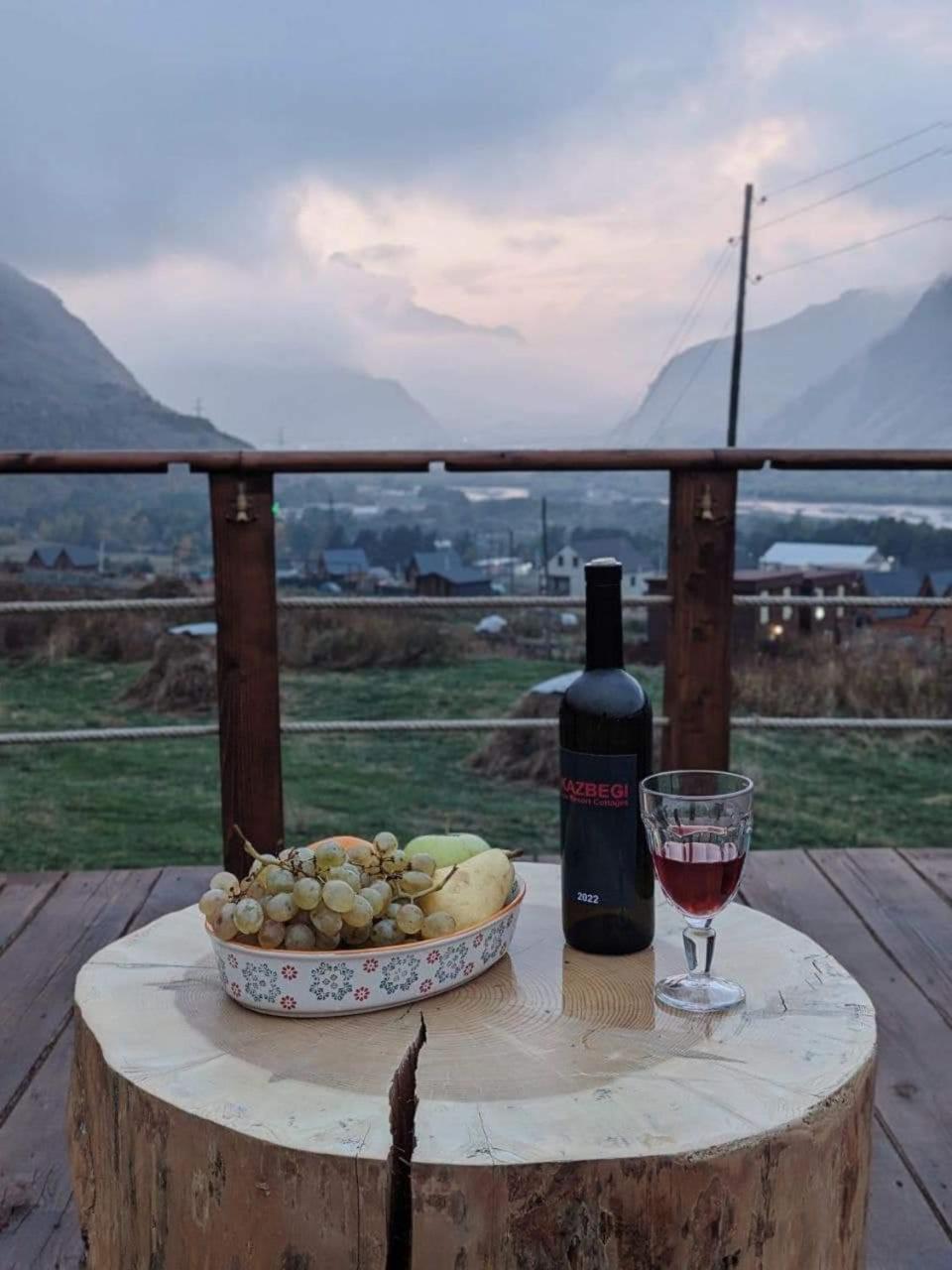Kazbegi Spa Resort Cottages ภายนอก รูปภาพ